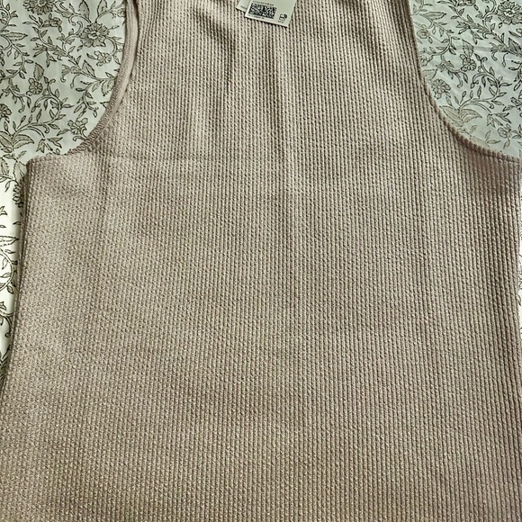 H&M Beige Ribbed Knit Top - Picture 3 of 4